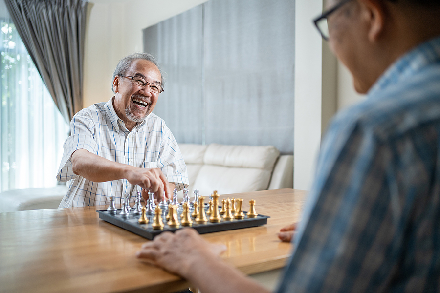 6 Fun Activities for Seniors with Hearing Loss